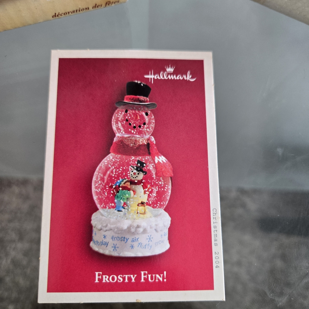 Hallmark Frosty Fun Snow Globe